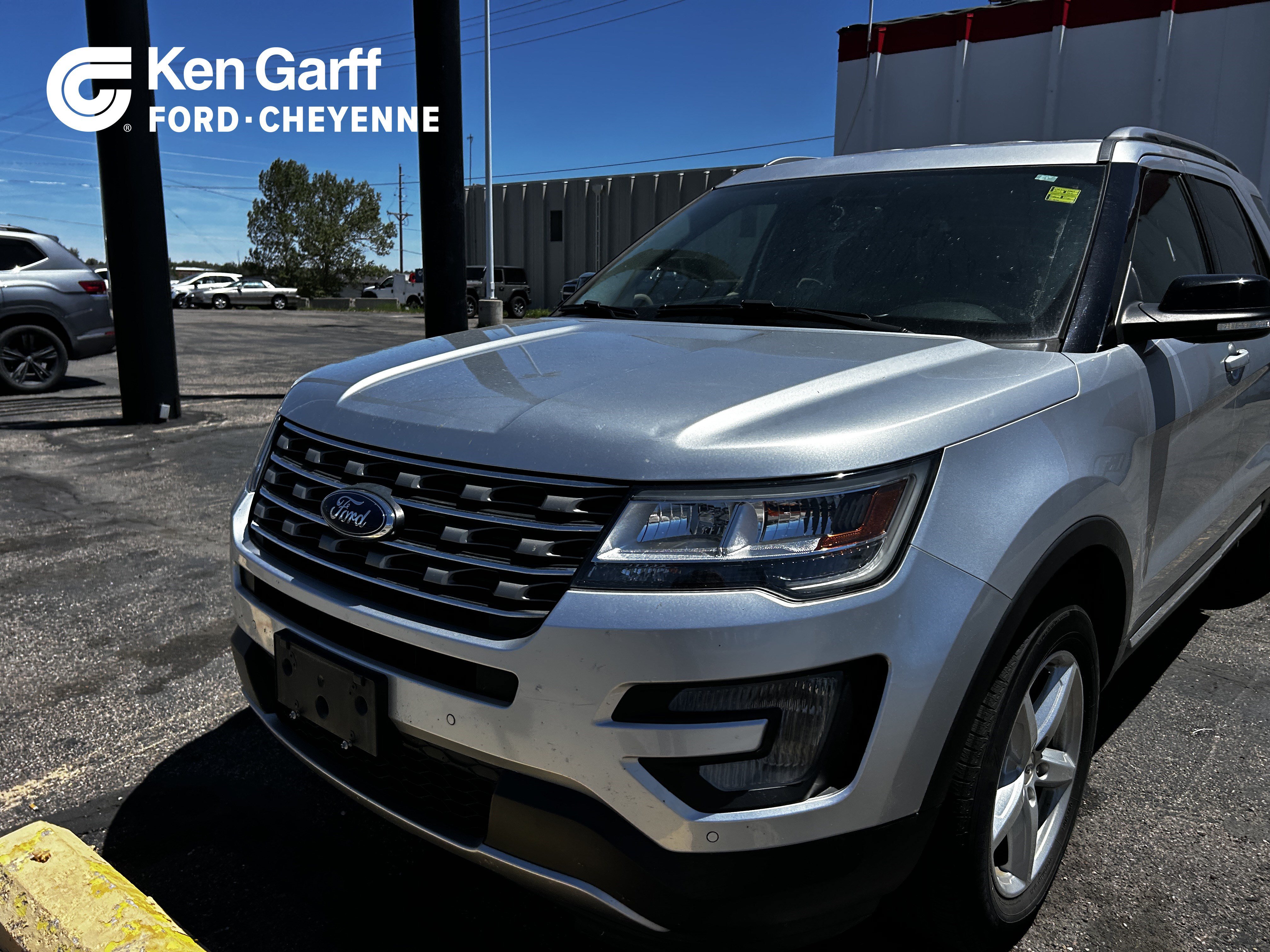 Used 2017 Ingot Silver Ford XLT image 1