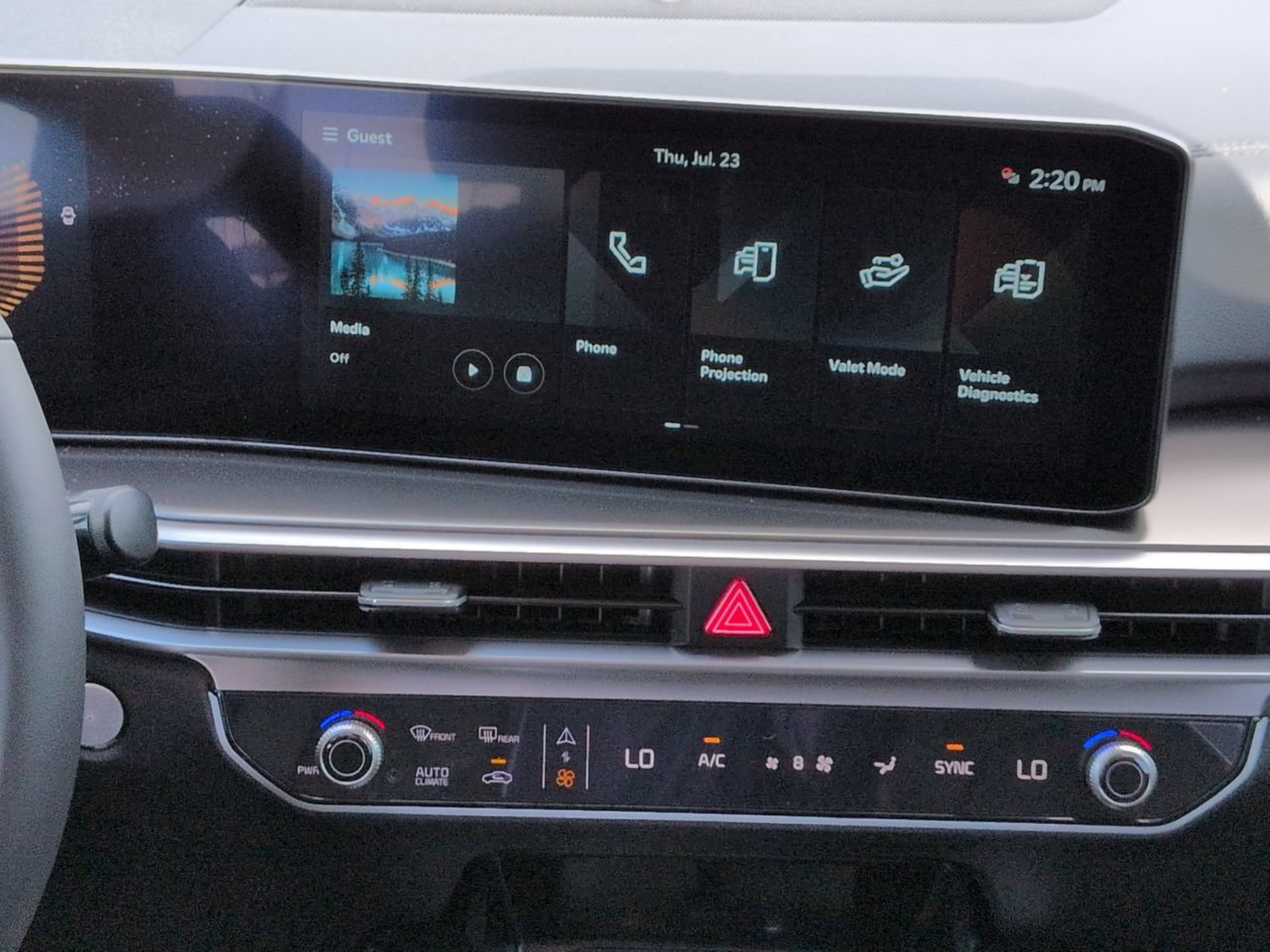 New 2026 Glacial White Pearl Kia S image 9