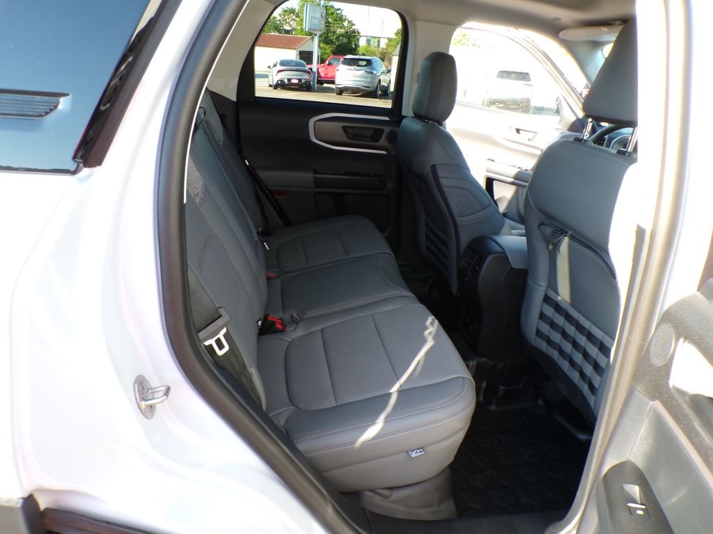 New 2026 Space White Metallic Ford Badlands® image 28