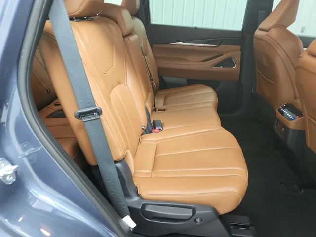 Used 2025 Blue INFINITI Sensory image 43