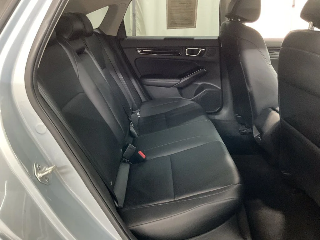 2023 Honda Civic Touring - Photo 29