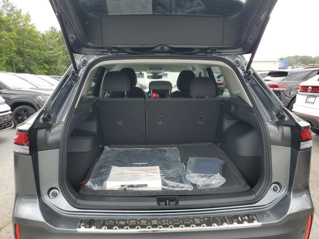 New 2026 Silver Volkswagen S image 14
