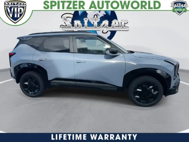 New 2027 Pale Gray Kia X-Line S image 17