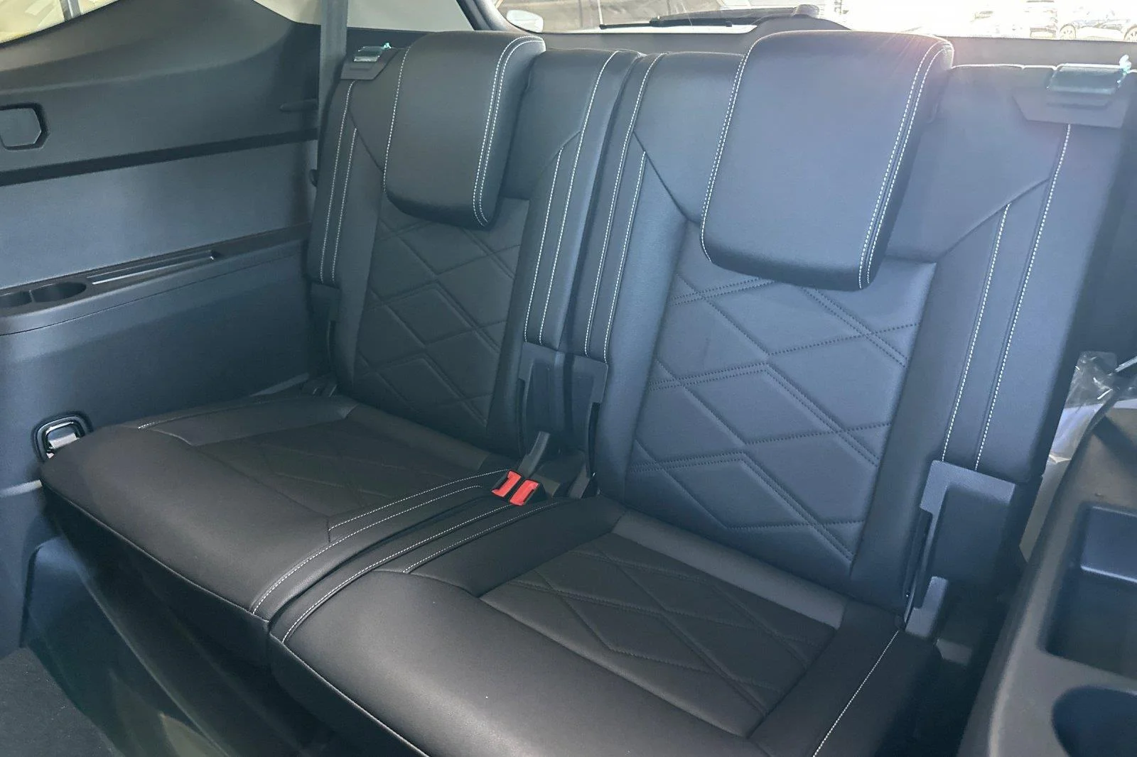 New 2026 Deep Black Pearl Volkswagen 2.0T SE image 15