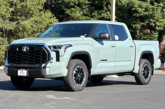 New 2026 Lunar Rock Toyota  SR5 image 8