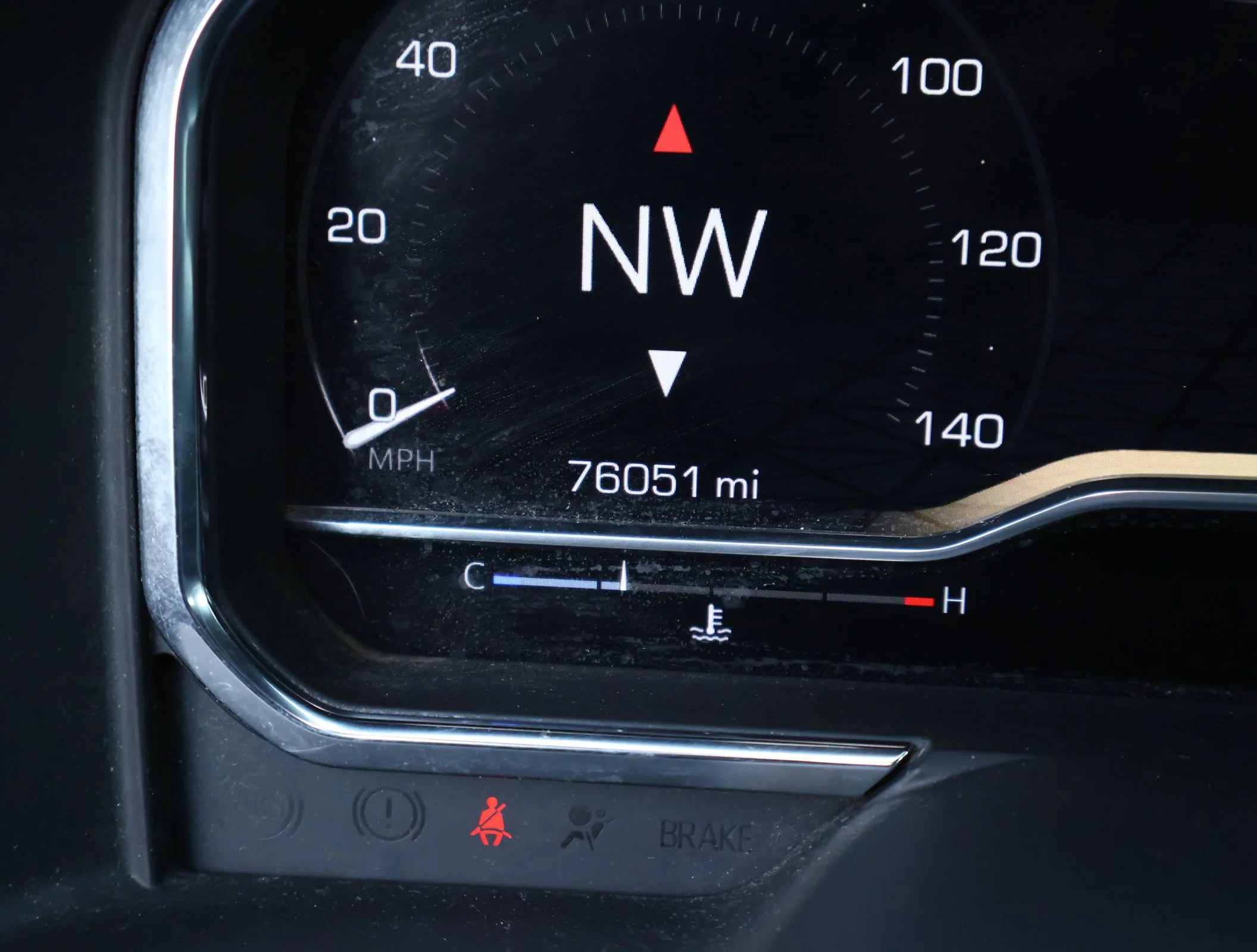 Used 2025 White Frost Tricoat GMC Denali image 4