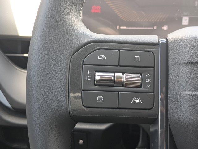 New 2027 Snow White Pearl Kia S image 27