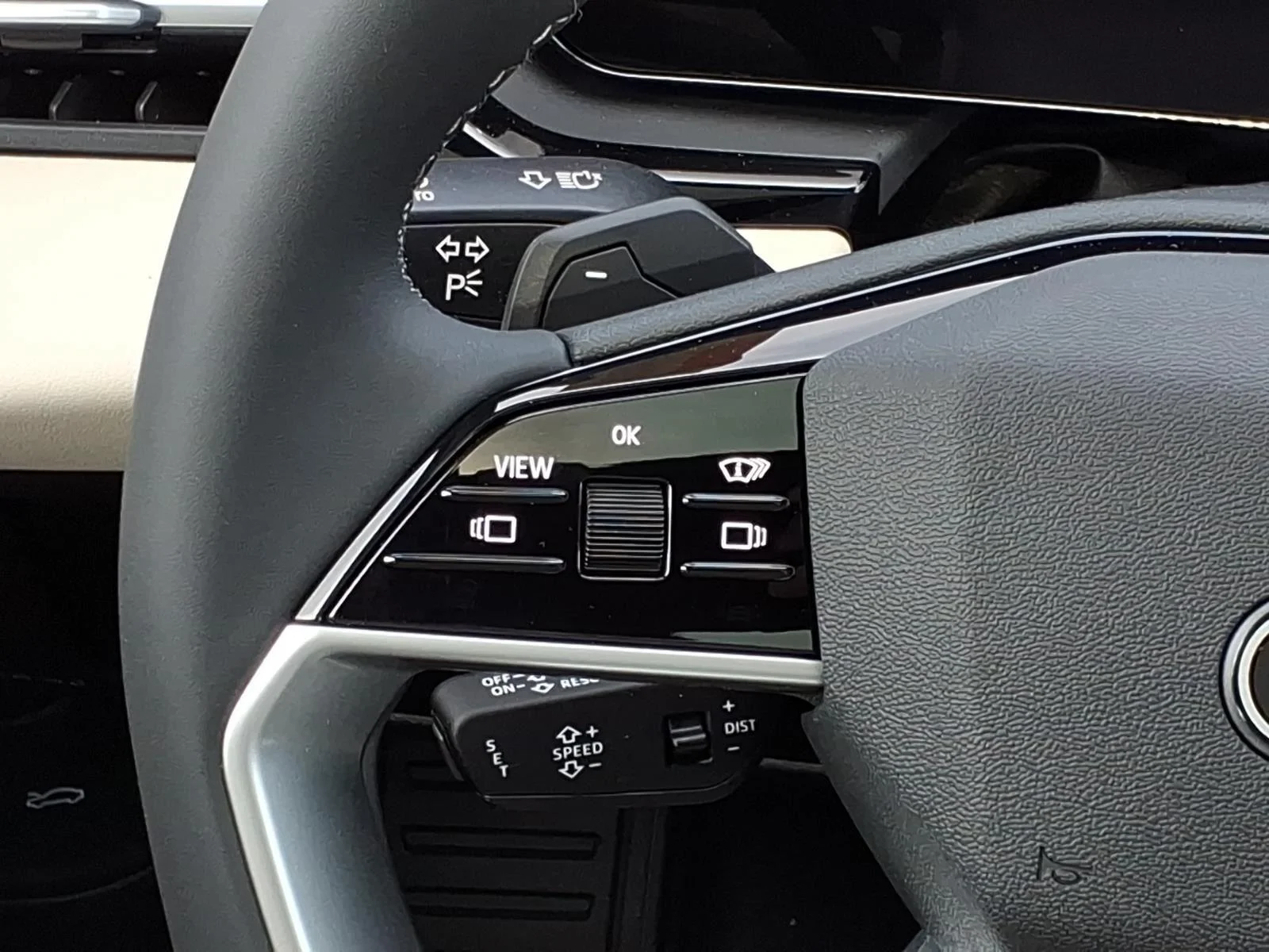 New 2026 Glacier White Metallic Audi Prestige image 27