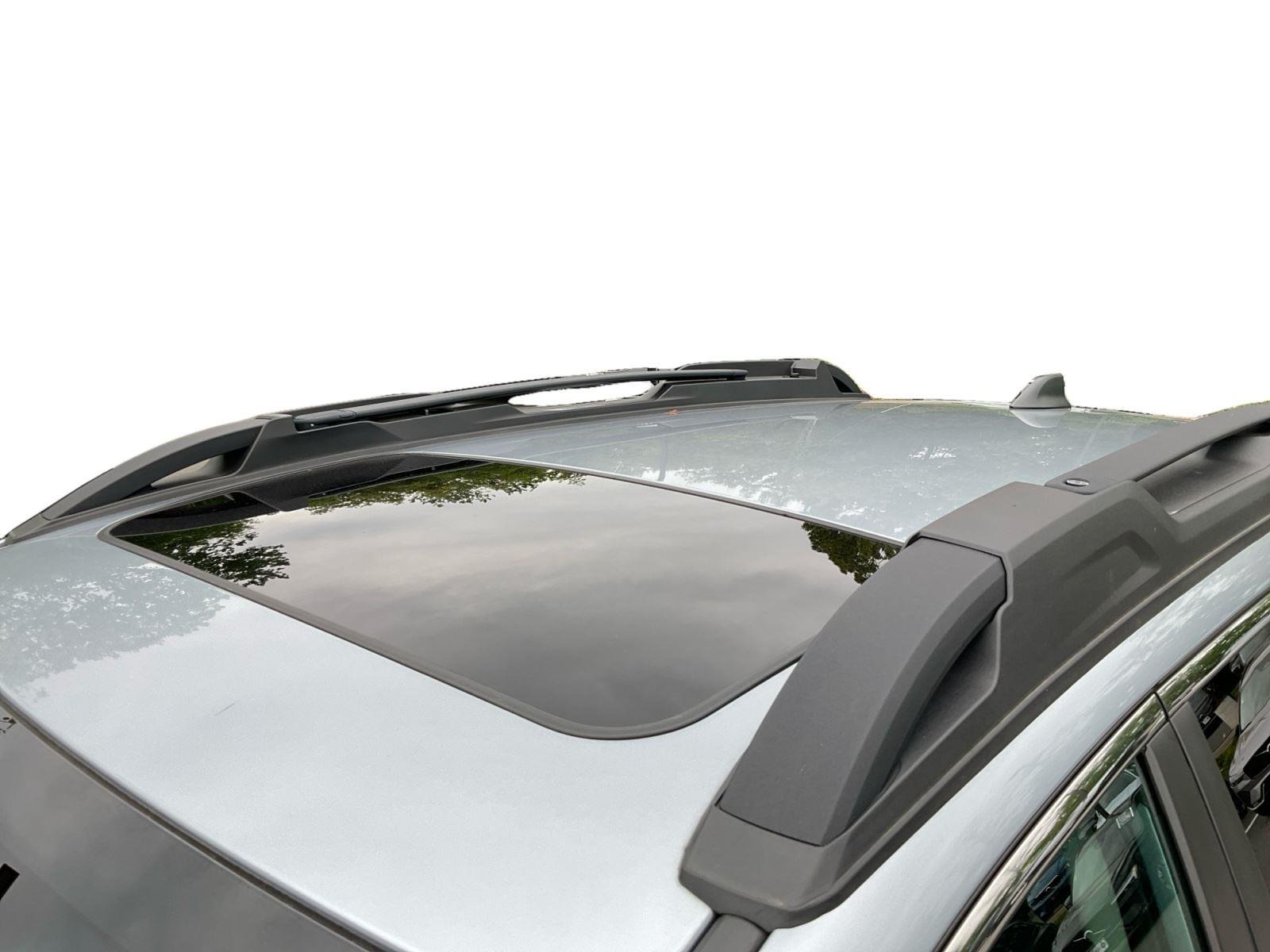 Used 2022 Ice Silver Metallic Subaru Onyx Edition XT image 14