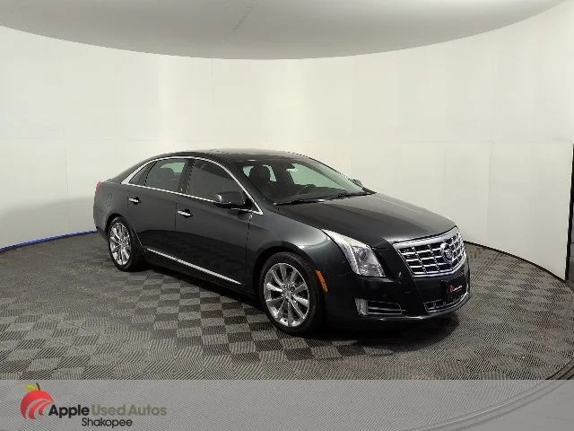 Used 2013 Cadillac XTS Premium Collection with VIN 2G61T5S34D9139126 for sale in White Bear Lake, Minnesota