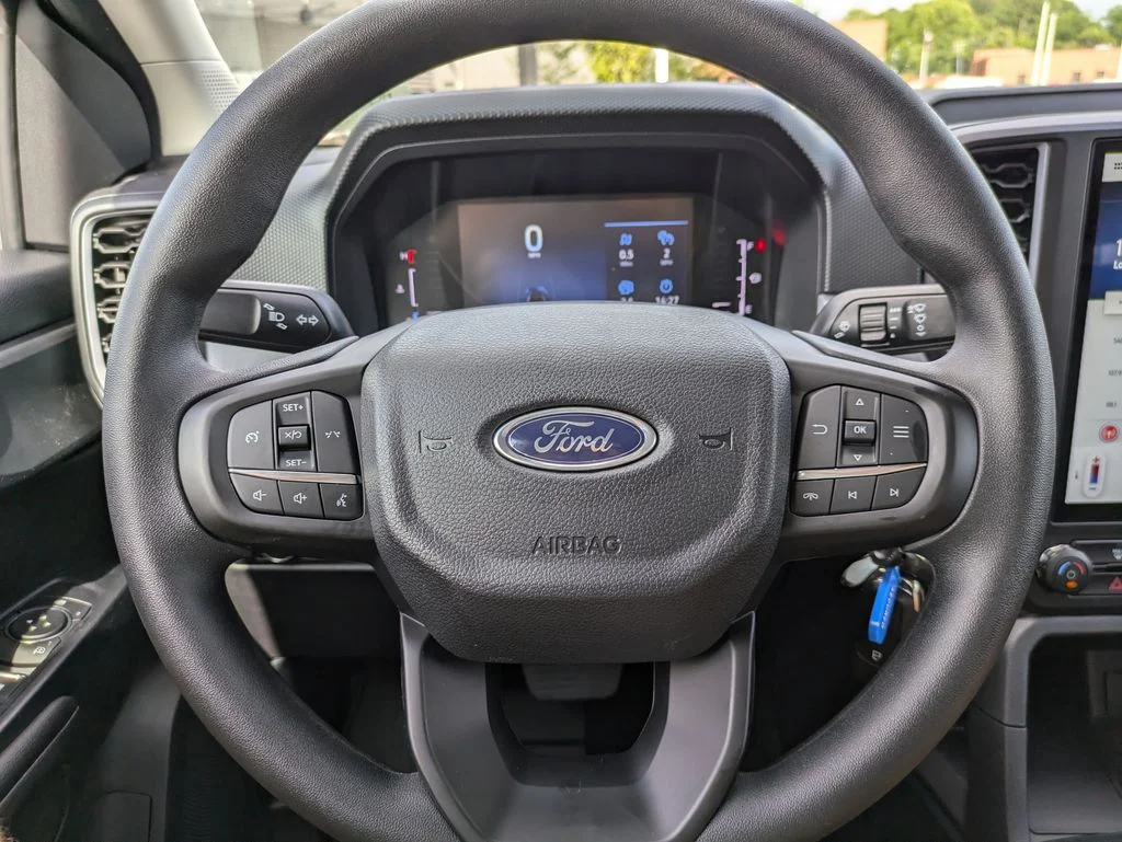 New 2026 Oxford White Ford XL image 26