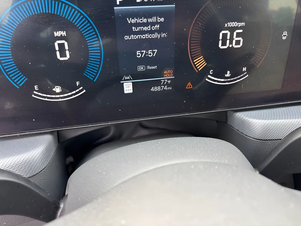 Used 2025 Abyss Black Hyundai SEL image 16