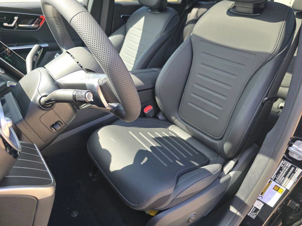 New 2026 Black Mercedes-Benz GLC 300 image 63