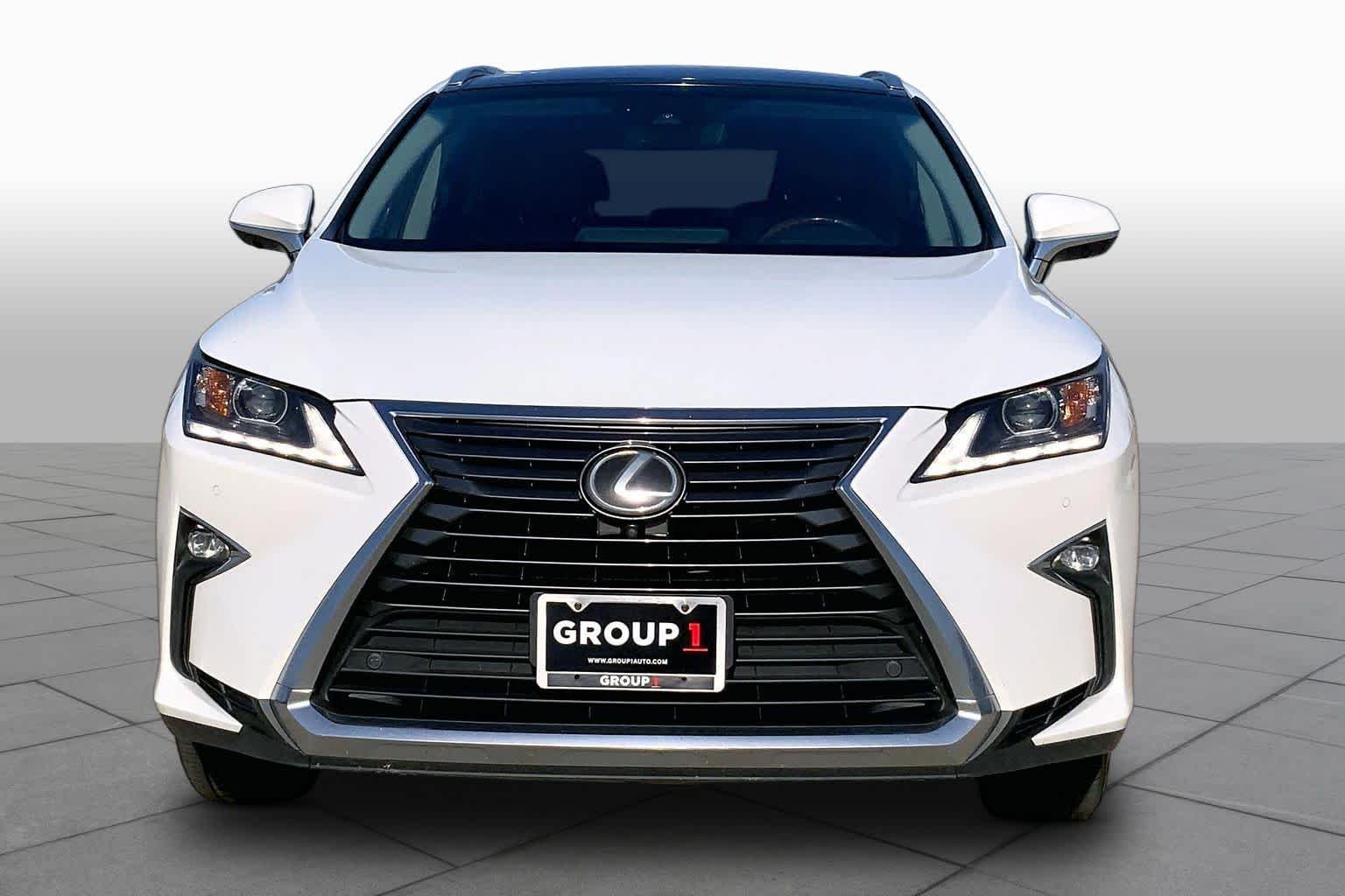 Used 2016 Eminent White Pearl Lexus  image 4