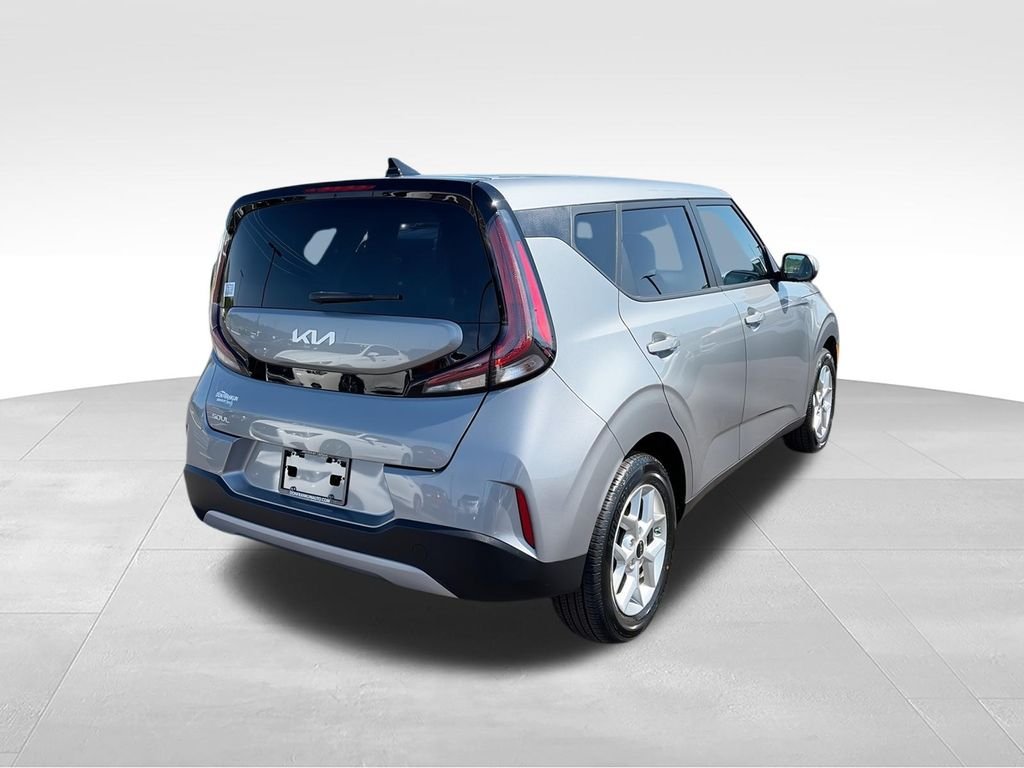 Used 2025 Gray Kia LX image 8