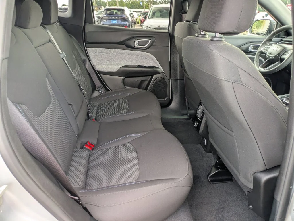 Used 2024 Silver Jeep Sport image 26