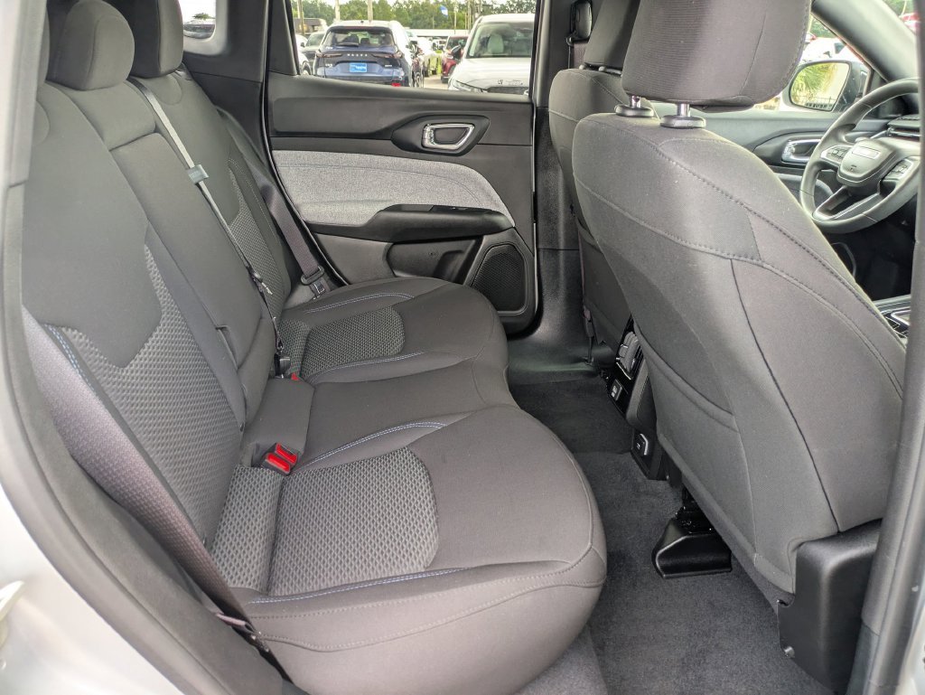 Used 2024 Silver Jeep Sport image 26