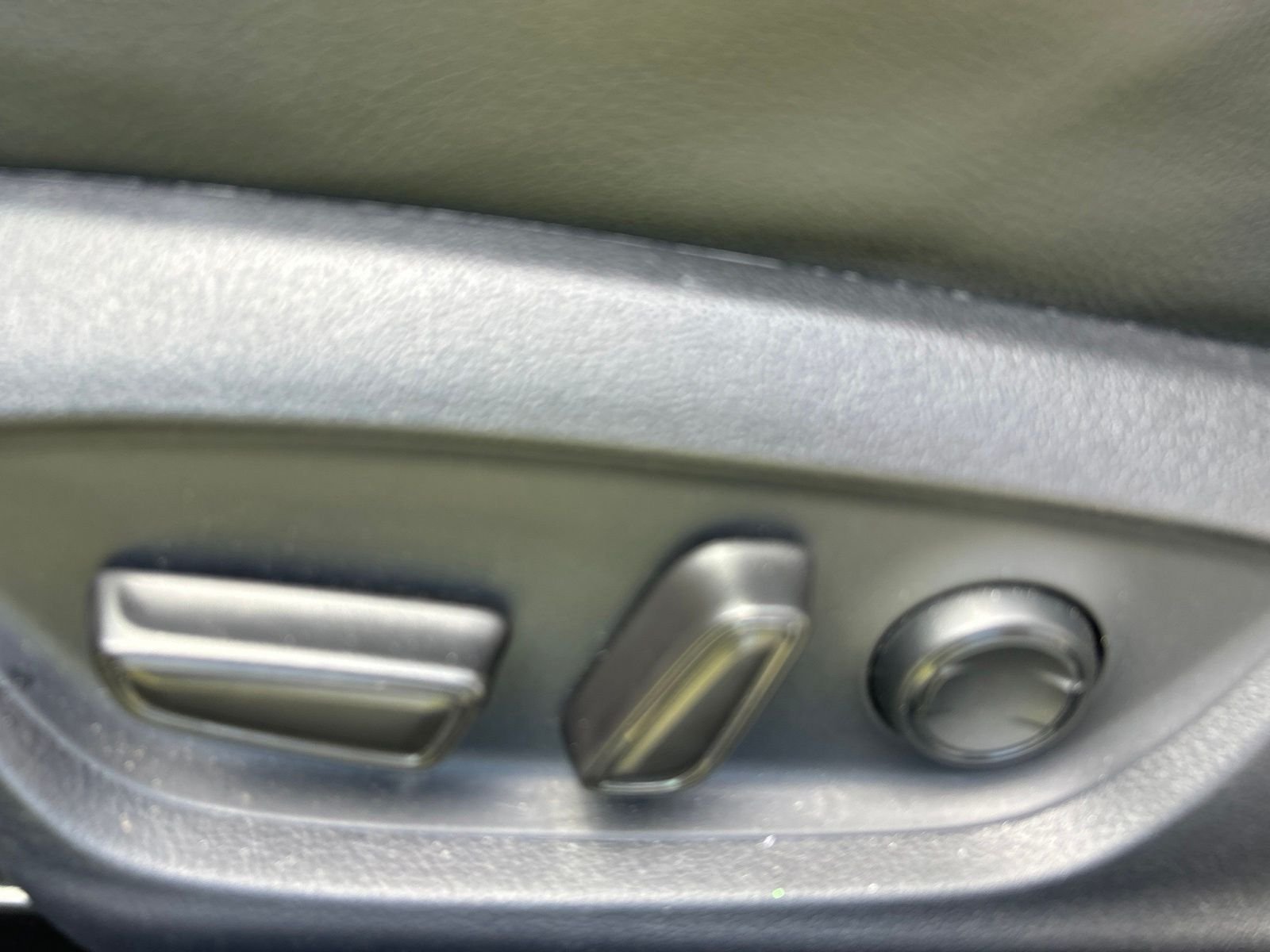 Used 2019 Blue Toyota SE image 26