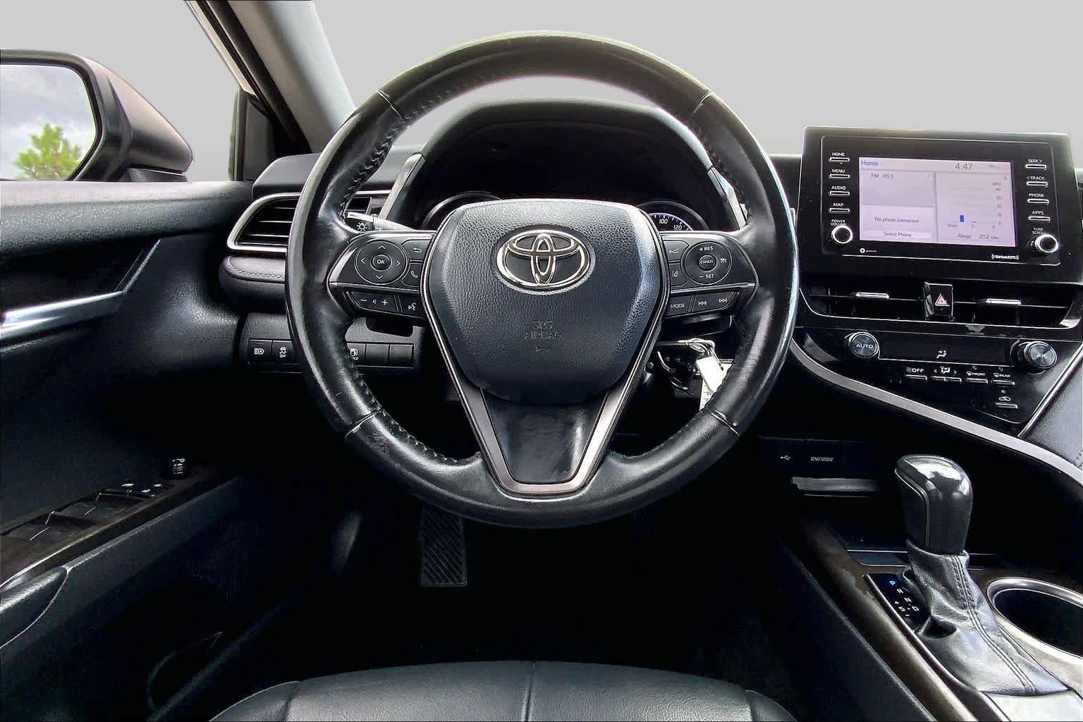 Used 2021 Midnight Black Metallic Toyota SE image 6