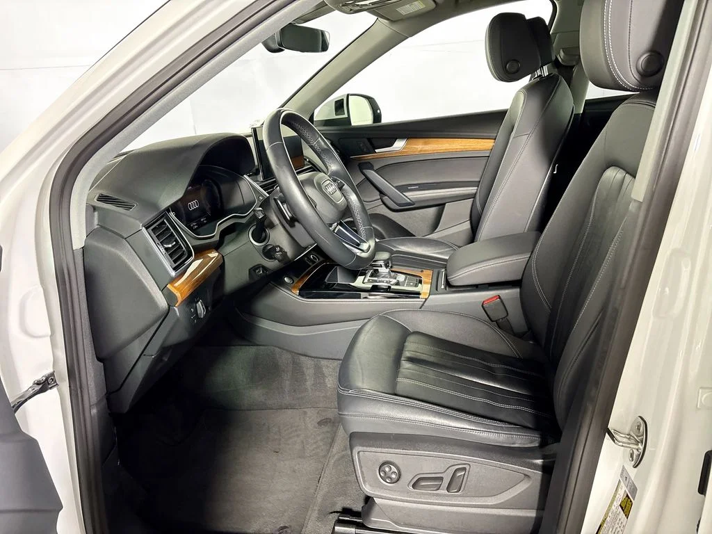 Used 2022 White Audi 45 S line Premium image 11