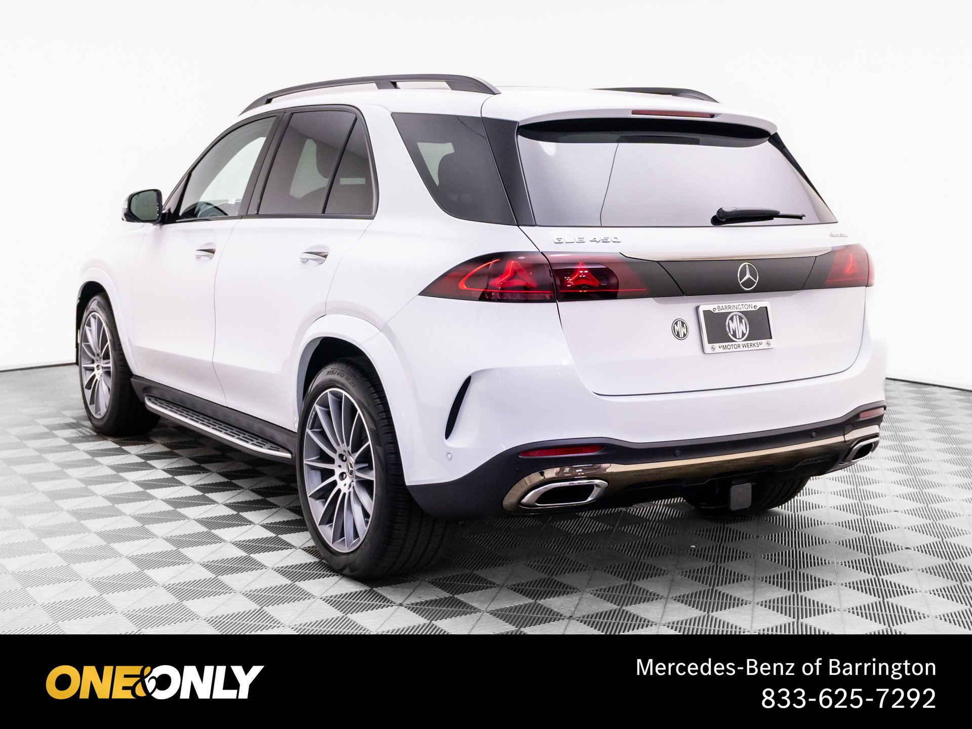 New 2027 White Mercedes-Benz GLE 450 image 3