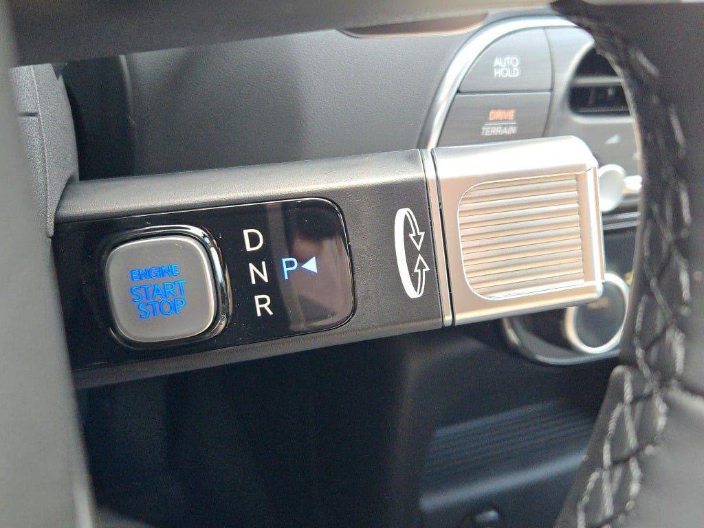 New 2026 Ecotronic Gray Pearl Hyundai SEL 7P image 32