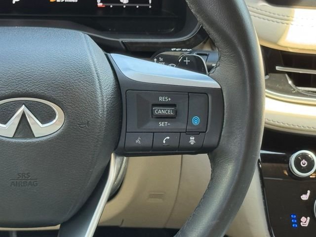 Used 2022 Gray INFINITI LUXE image 26