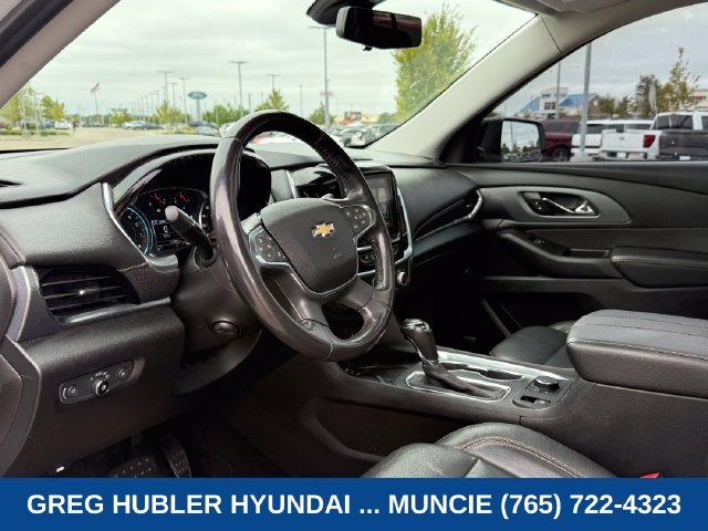 Used 2019 Beige Chevrolet Premier image 19