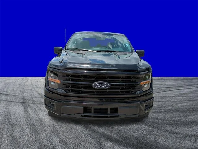 New 2026 Agate Black Metallic Ford XLT image 9
