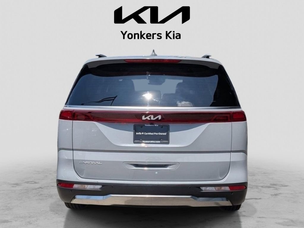 Used 2023 White Kia SX image 7