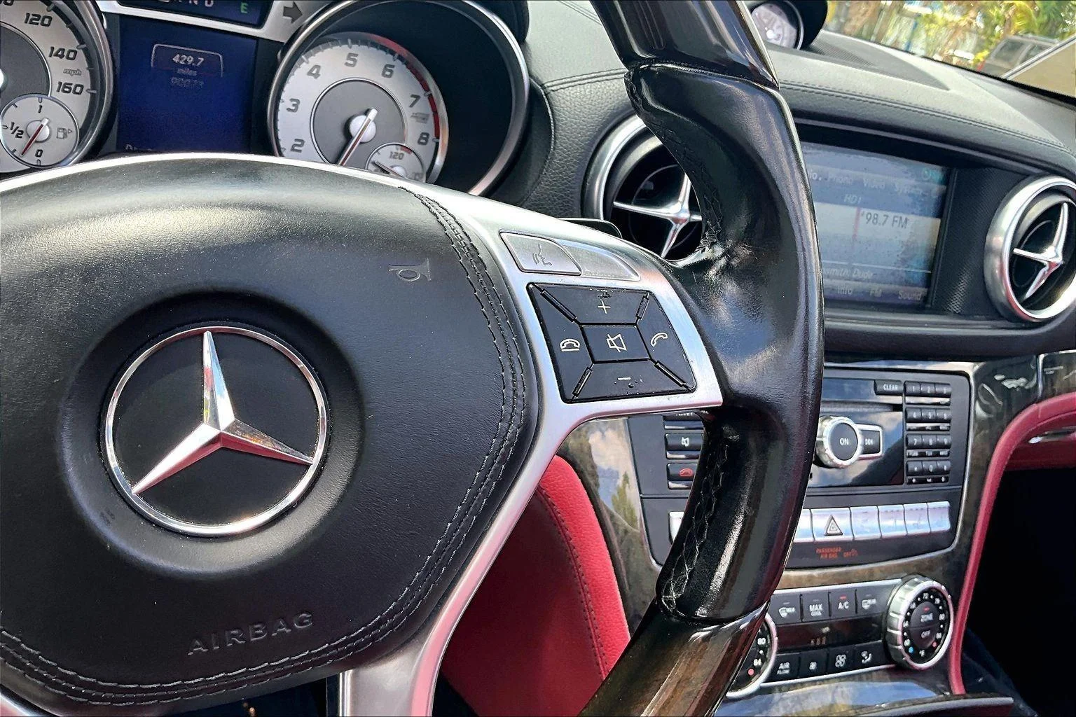 Used 2016 Polar White Mercedes-Benz SL 400 image 11