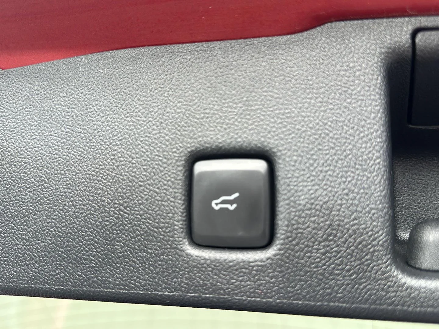 Used 2021 Rapid Red Metallic Tinted Clearcoat Ford SEL image 11