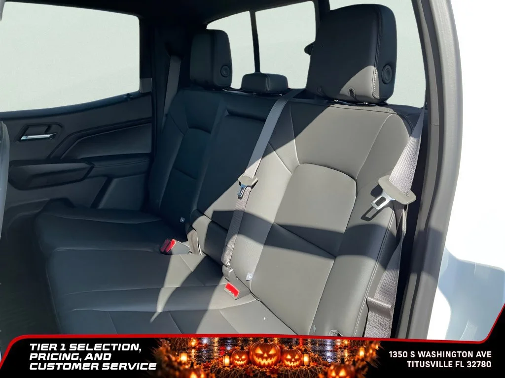 New 2026 Summit White GMC Elevation image 28