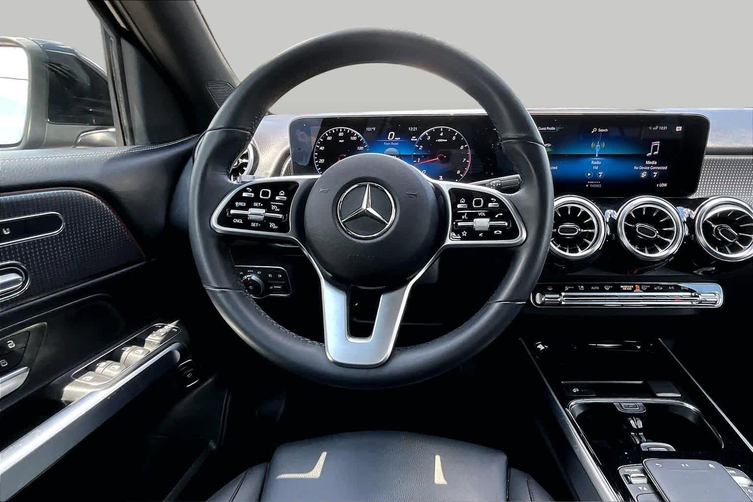 Used 2023 Night Black Mercedes-Benz GLB 250 image 6