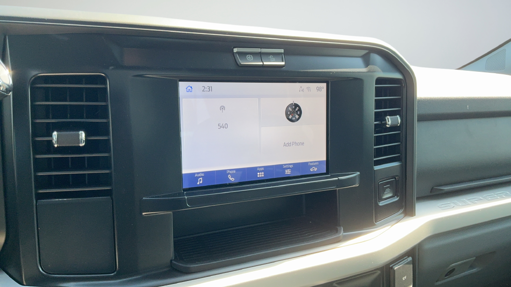 New 2026 Oxford White Ford XLT image 11