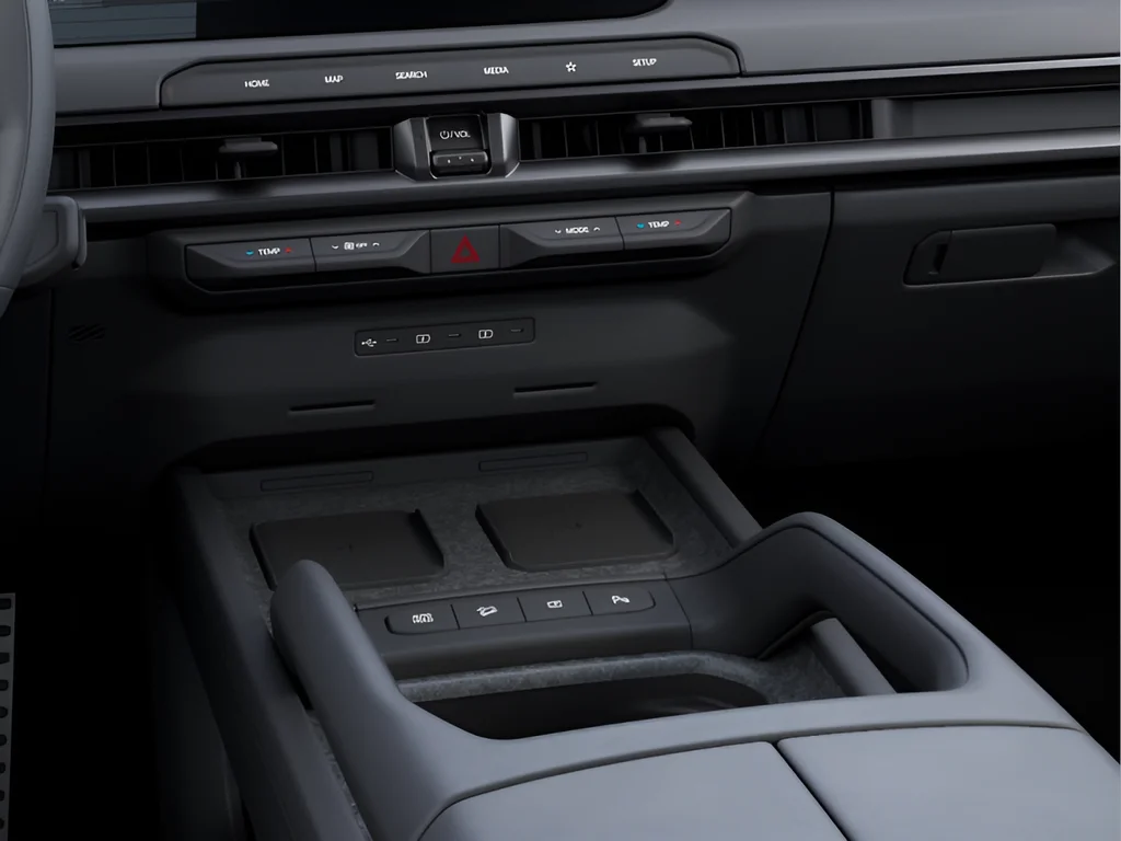 New 2027 White Kia X-Line SX image 19