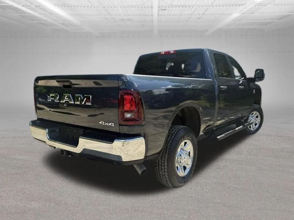 2025 RAM 2500 Tradesman - Photo 5