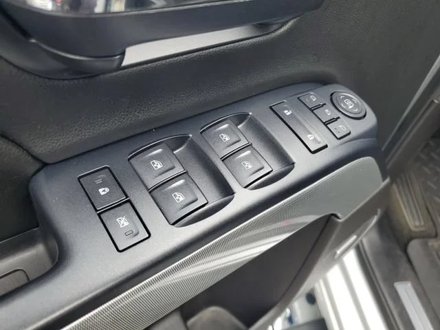 Used 2016 SILVER ICE METALLIC Chevrolet LTZ image 9