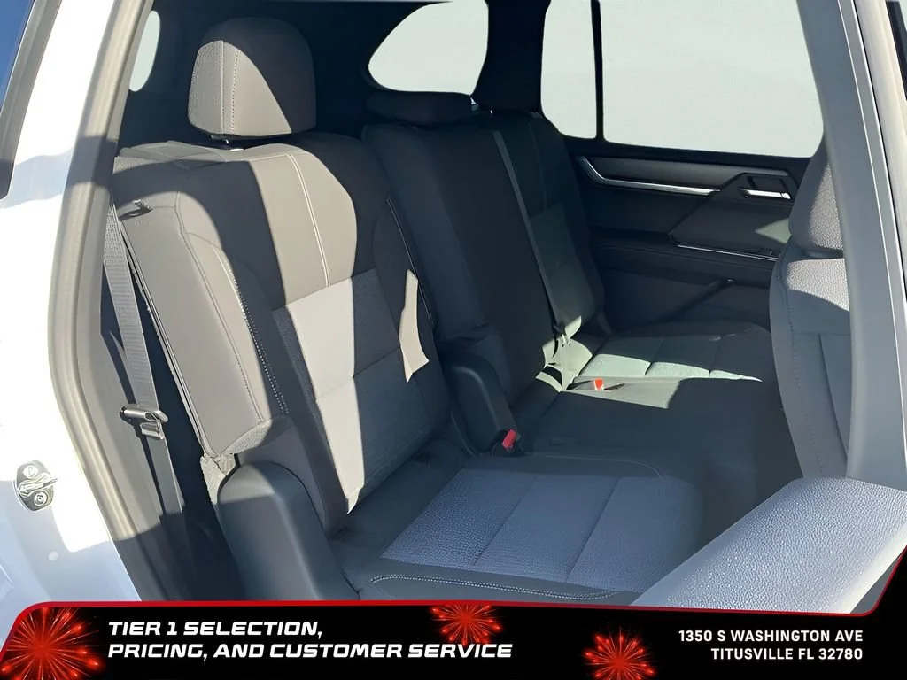 New 2026 Summit White GMC Elevation image 20