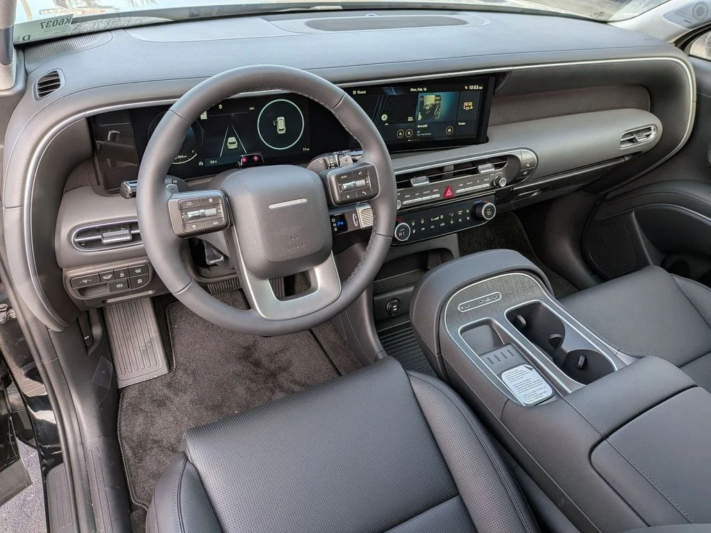 New 2026 Black Hyundai Limited image 10