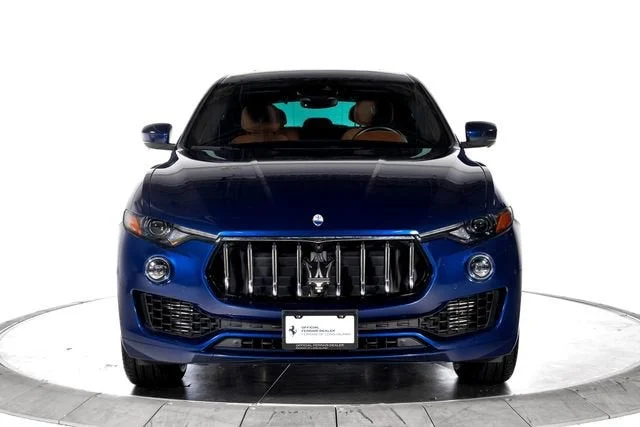 Used 2023 Blue Maserati GT image 9