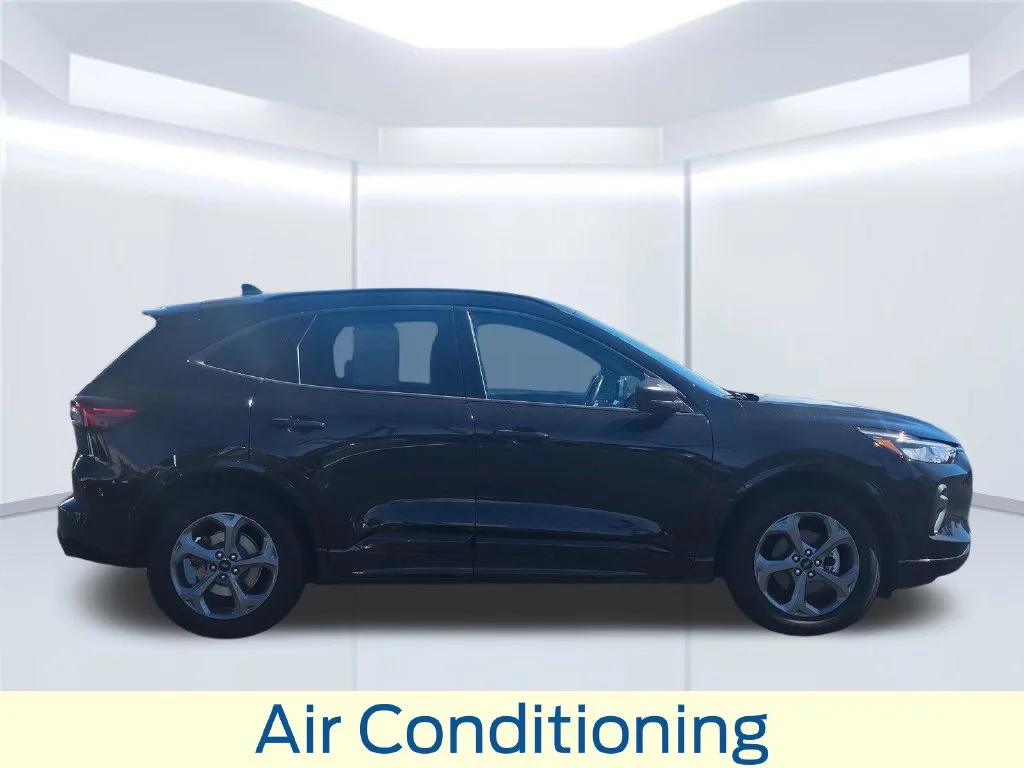 Certified Used 2024 Black Ford ST-Line image 23