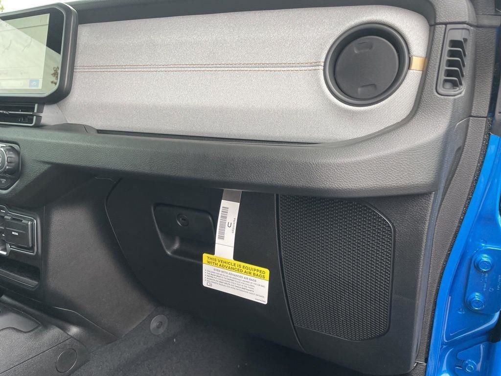 New 2026 Hydro Blue Pearlcoat Jeep Sport S image 39