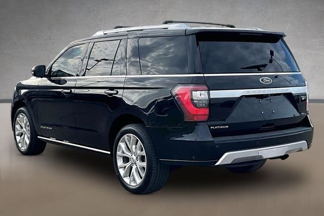 Used 2019 Black Ford Platinum image 9