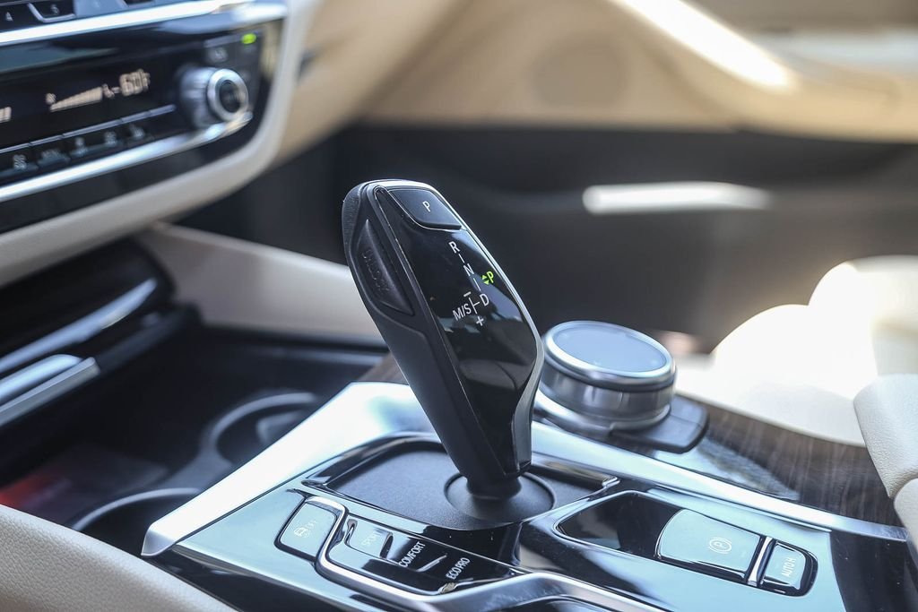 Certified Used 2023 Skyscraper Gray Metallic BMW 530i image 19