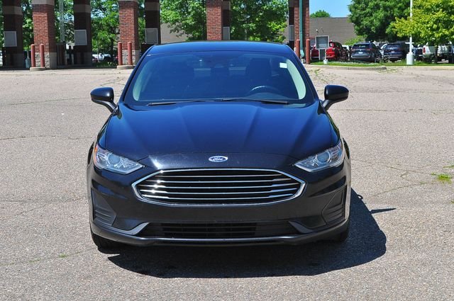 Used 2020 Black Ford SE image 8