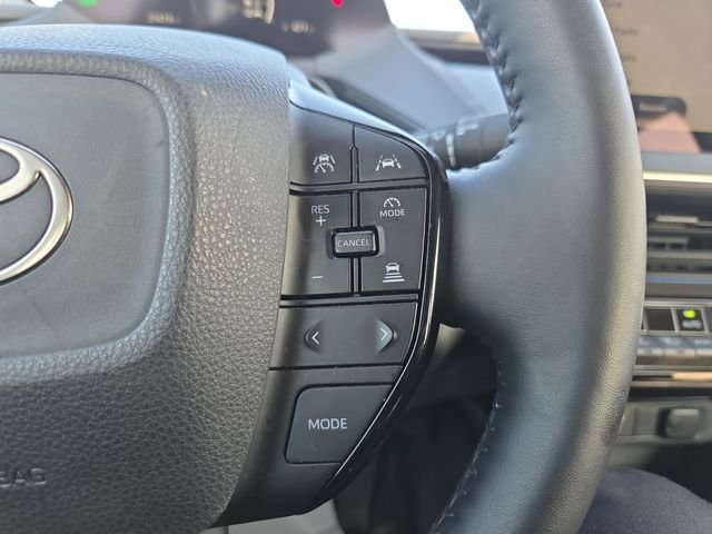 Used 2024  Toyota XLE image 20