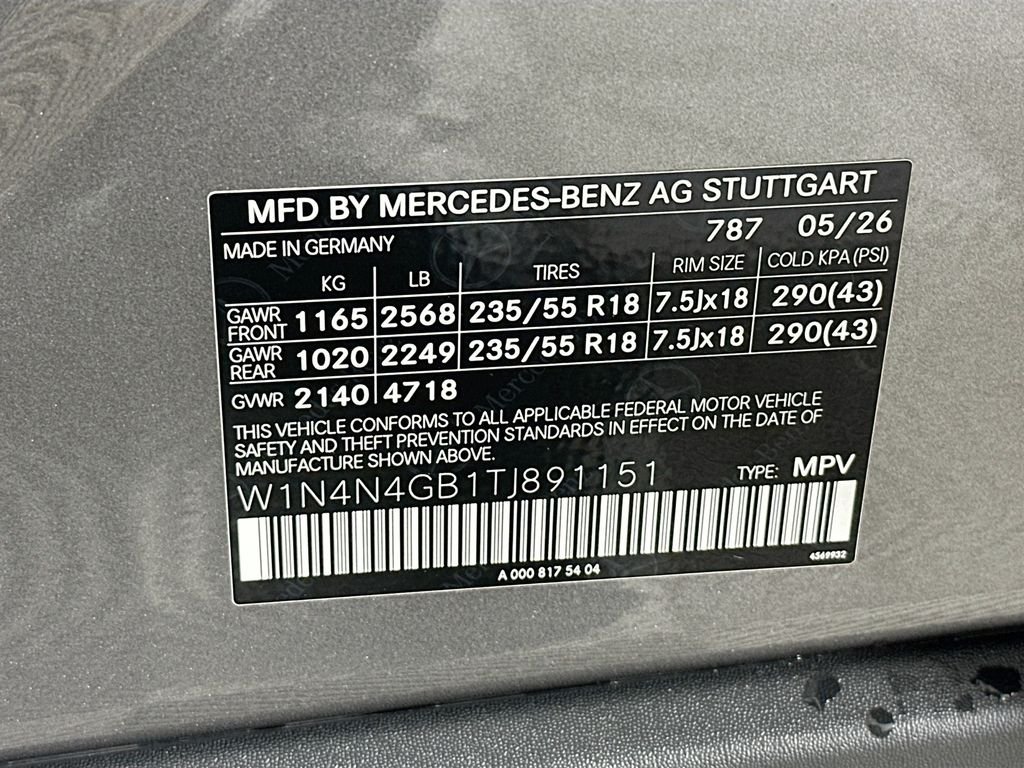 New 2026 Mountain Grey Metallic Mercedes-Benz GLA 250 image 32
