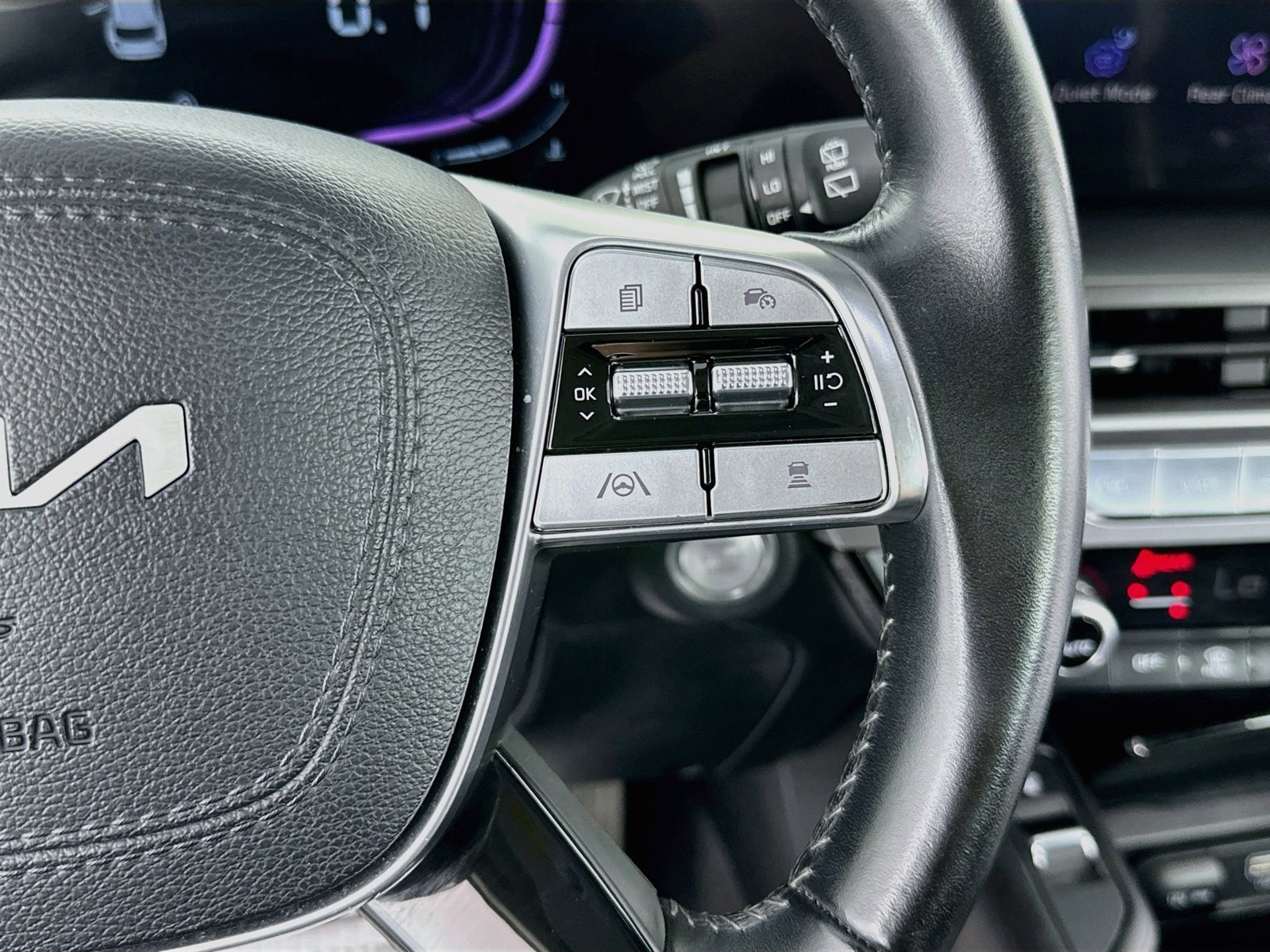 2025 Kia Telluride S - Photo 15