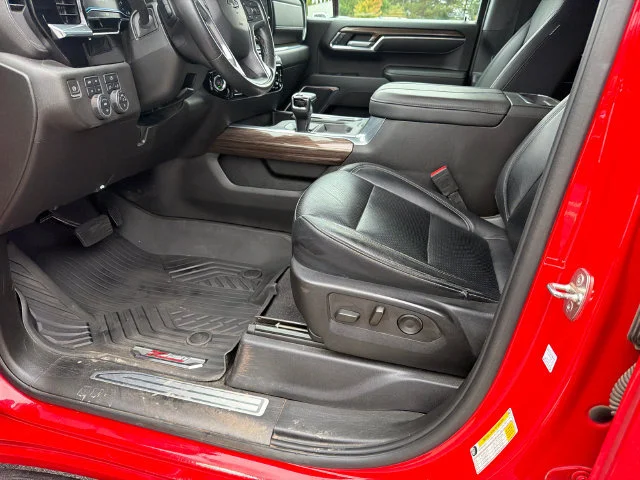 Used 2023 RED HOT Chevrolet RST image 9